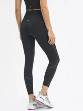Load image into Gallery viewer, AMPLIFY LEGGING